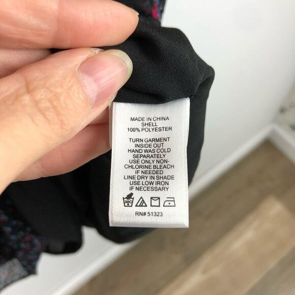 CeCe Long Sleeve Black Dress Wisttful Blooms Size 4 Retro Ditzy-floral Tie Neck - Picture 15 of 16